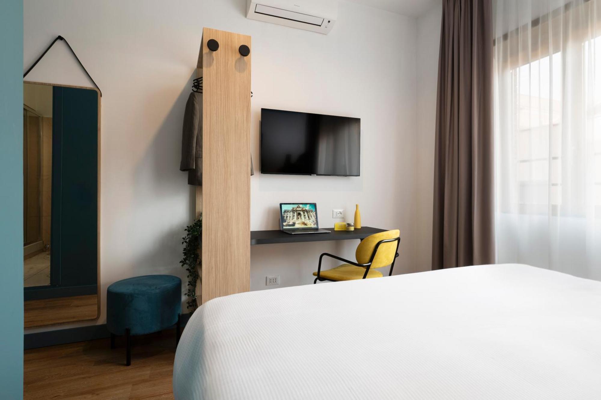 Rome Ciampino Smart Hotel エクステリア 写真